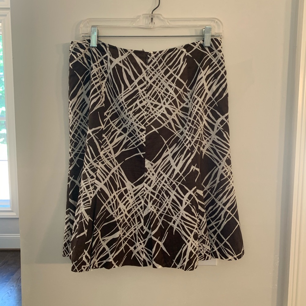 Ladies  lightweight lined summer skirt 10p